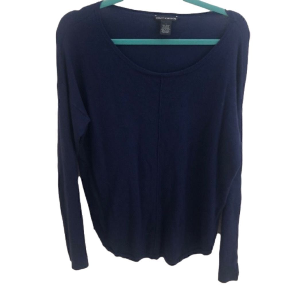 Chelsea And Theodore Long Sleeve Scoop Neck Sweater